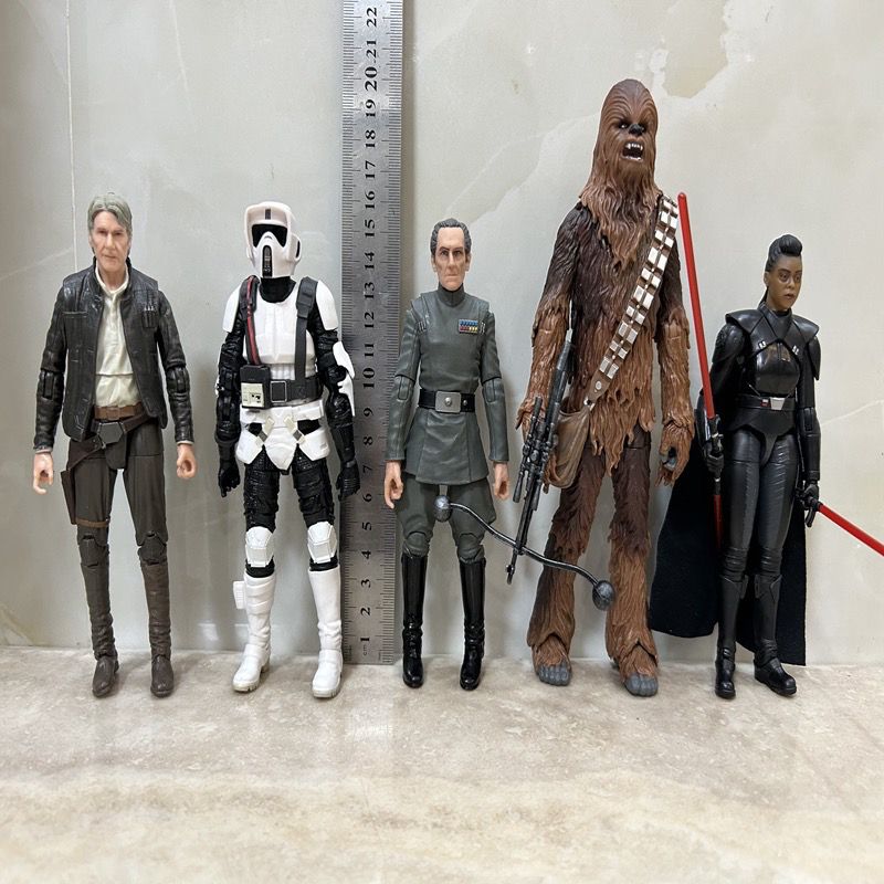 Vintage Collection Star Wars - هاسبرو حرب النجوم المحاحثين الإمبراطوريين Chewbacca