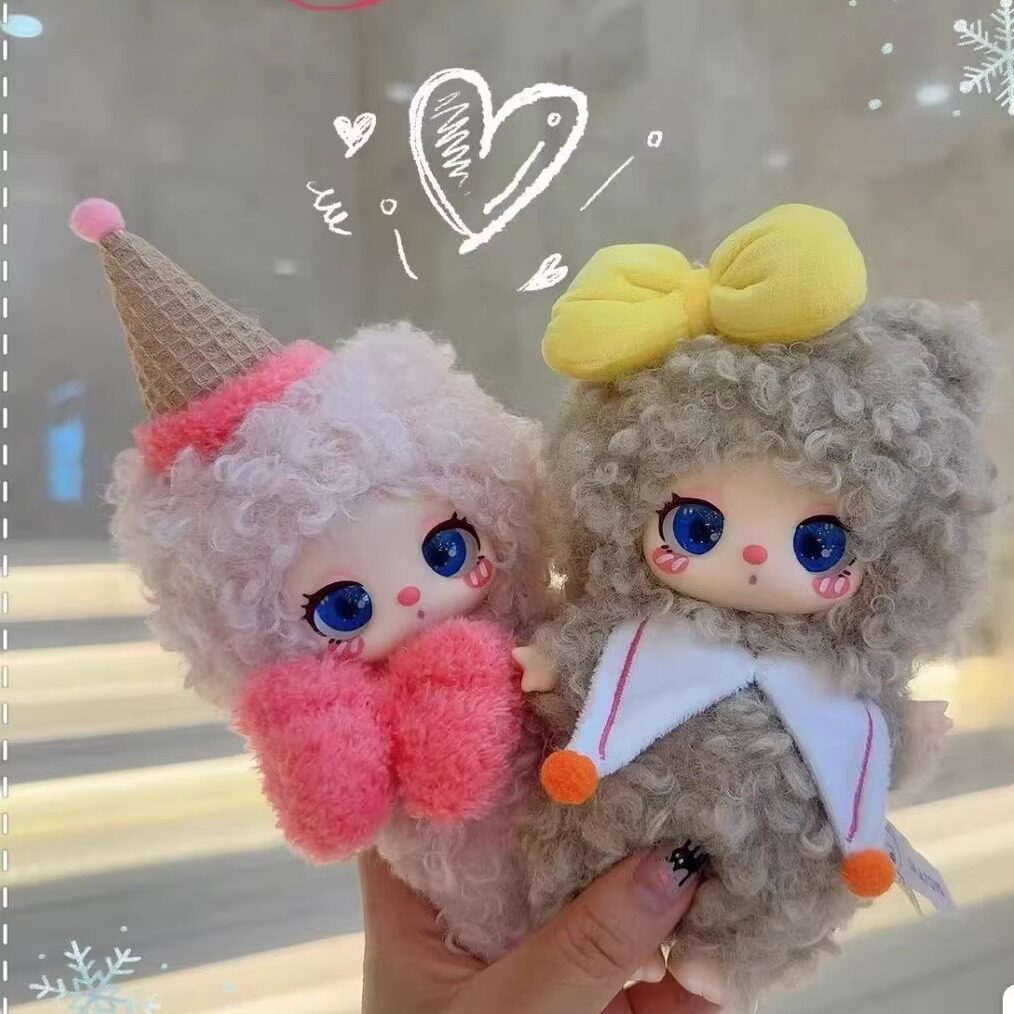 صندوق مفاجآت دمى ليلا تويز من  - مراجعة Collectible & Vintage Dolls For Christmas وسعره