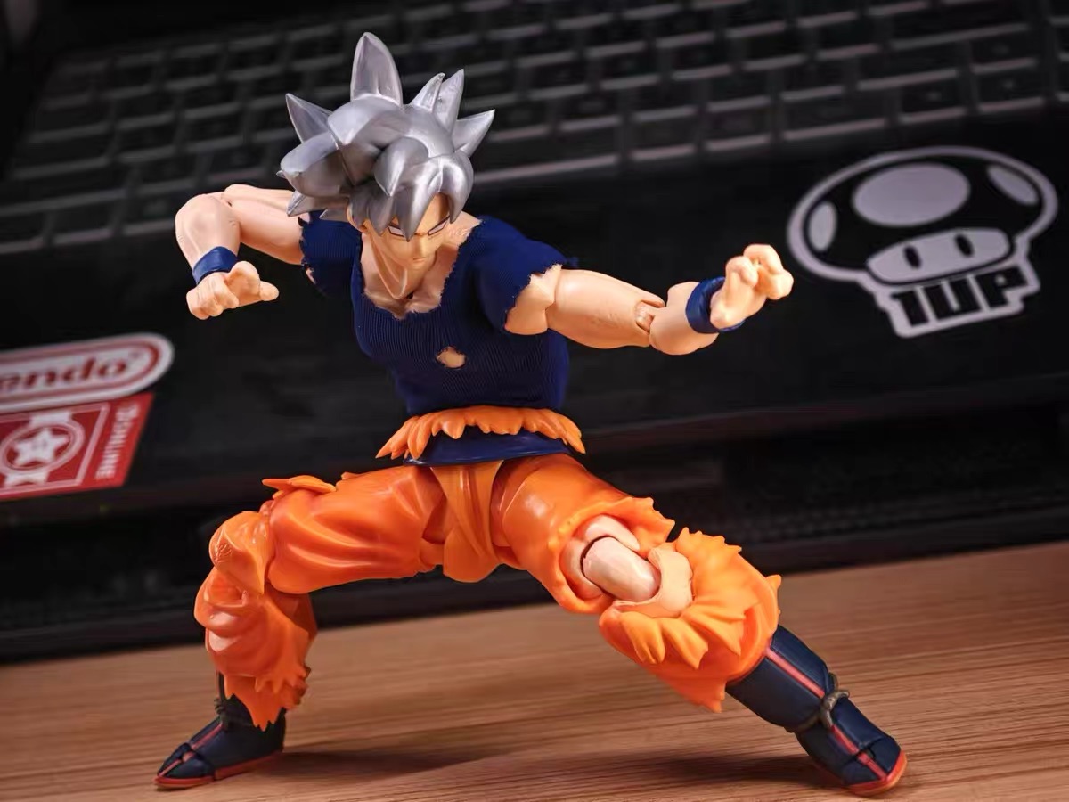 دراغون بول سوبر إس إتش إف غوكو - مراجعة Vintage Collectible Figurines وسعره